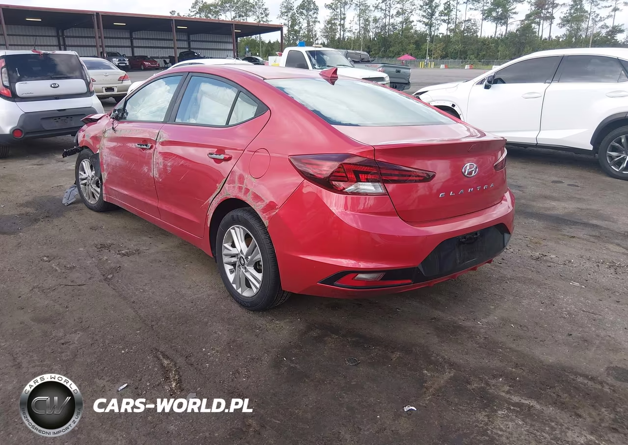 2020 Hyundai Elantra Sel VIN:5NPD84LF4LH566199 - 3