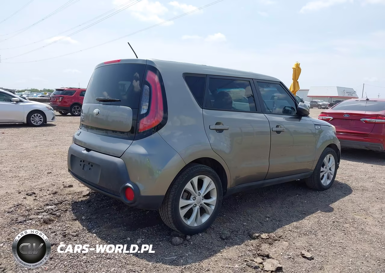 2014 Kia Soul + VIN:KNDJP3A55E7029410 - 4