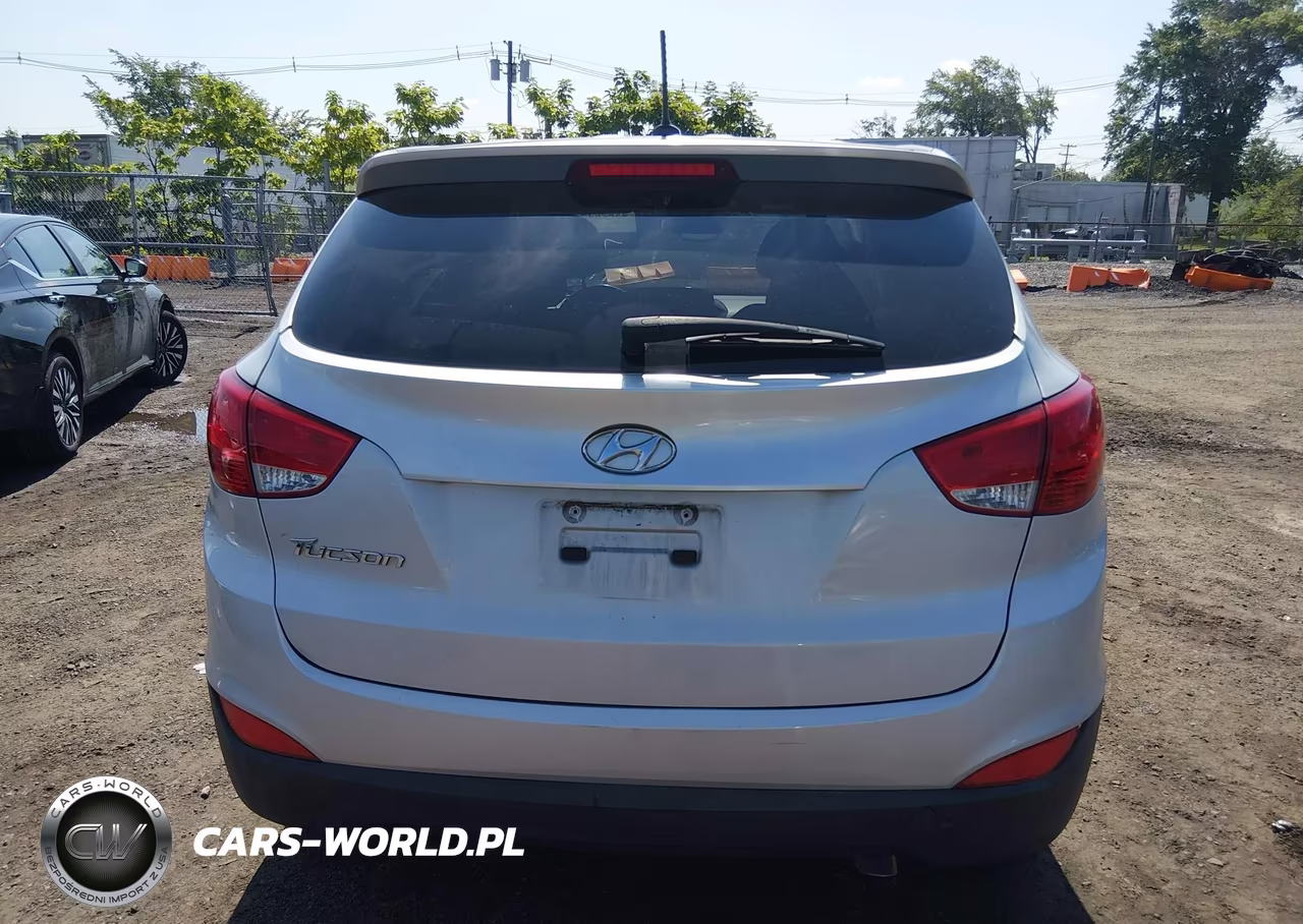 2015 Hyundai Tucson Gls VIN:KM8JT3AF6FU977477 - 16
