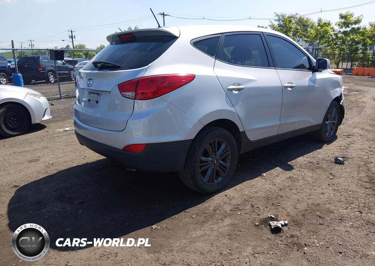 2015 Hyundai Tucson Gls VIN:KM8JT3AF6FU977477 - 4