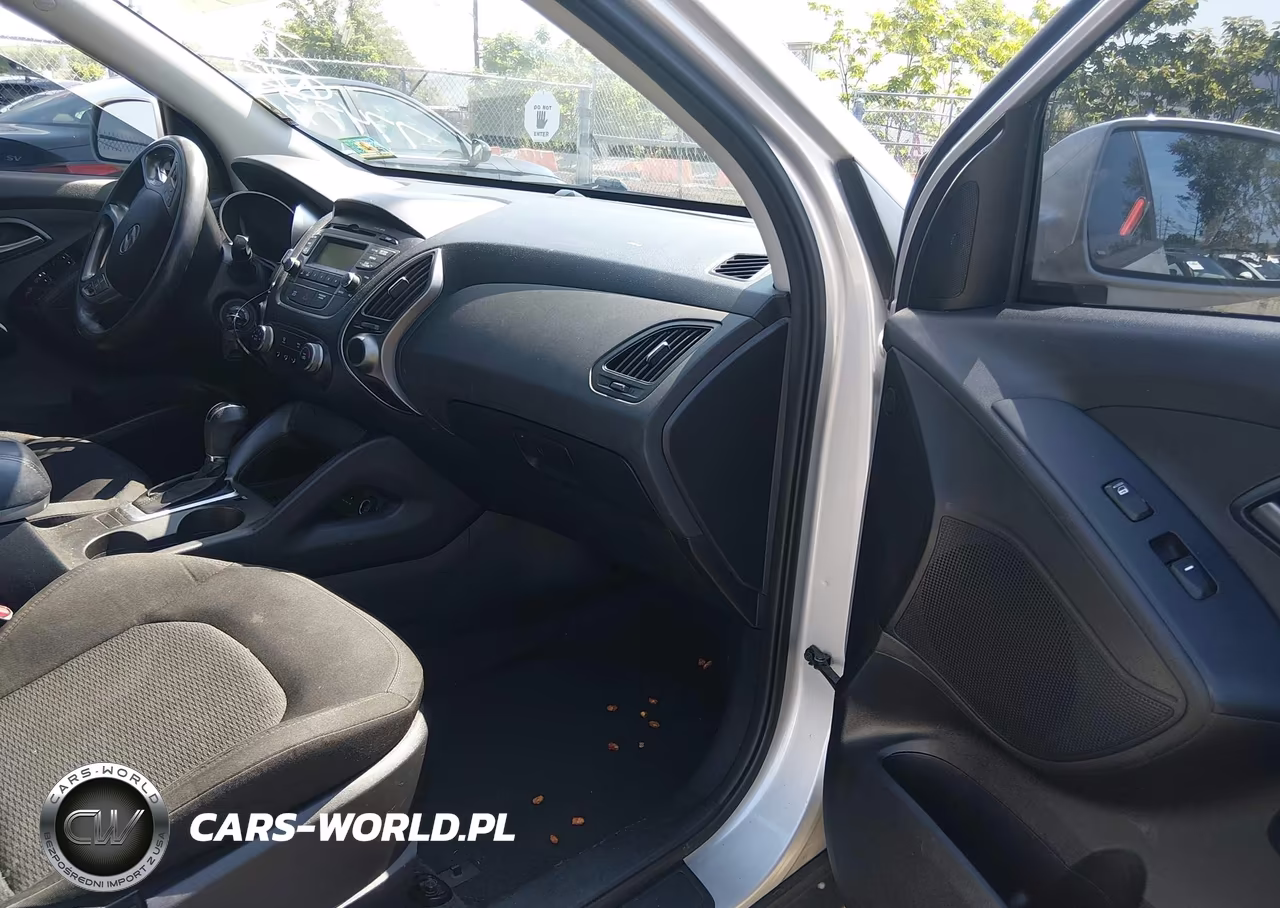 2015 Hyundai Tucson Gls VIN:KM8JT3AF6FU977477 - 5