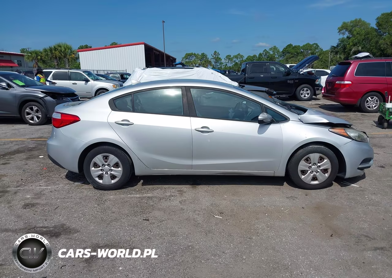2016 Kia Forte Lx VIN:KNAFK4A64G5576053 - 14