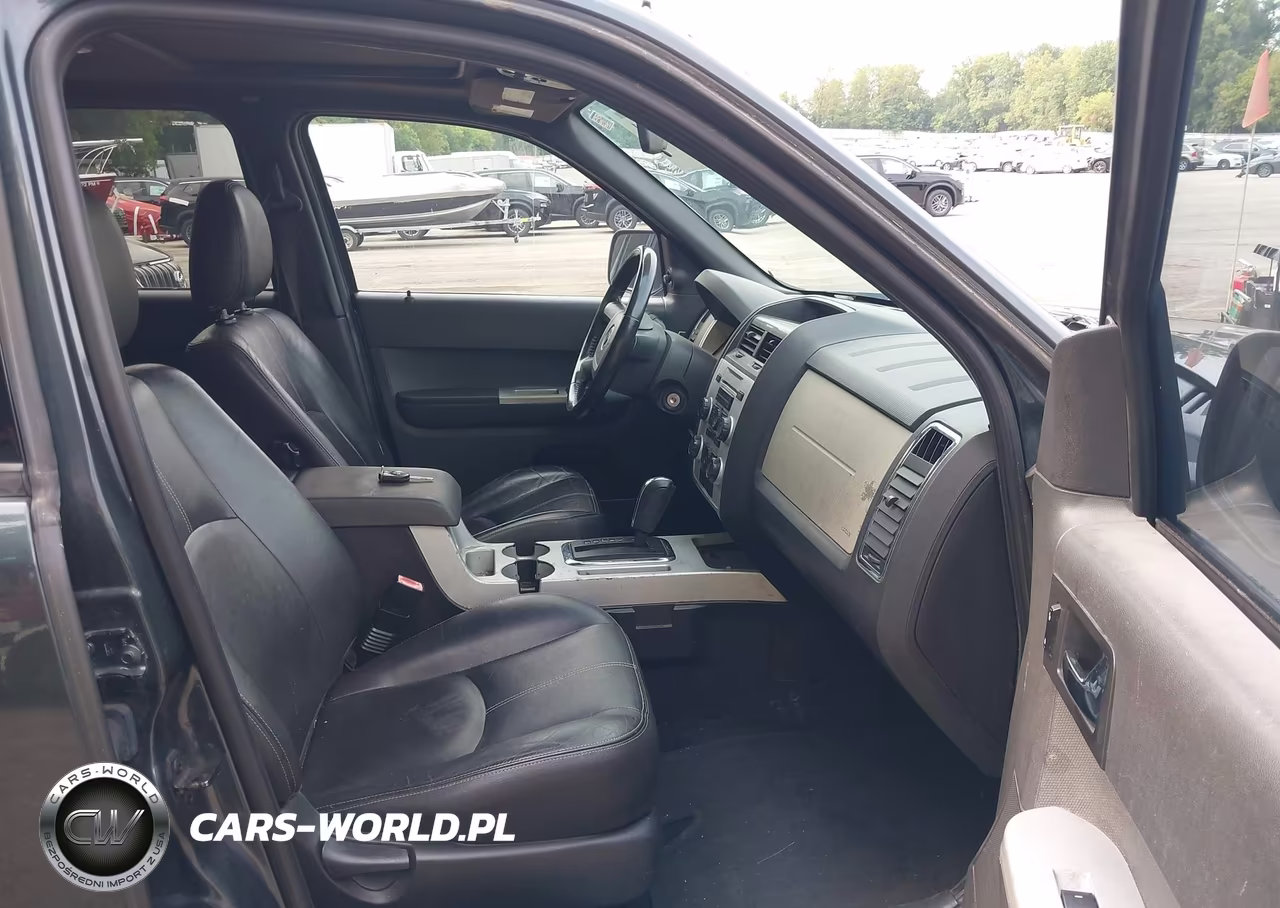 2008 Mercury Mariner V6 VIN:4M2CU91168KJ10560 - 5