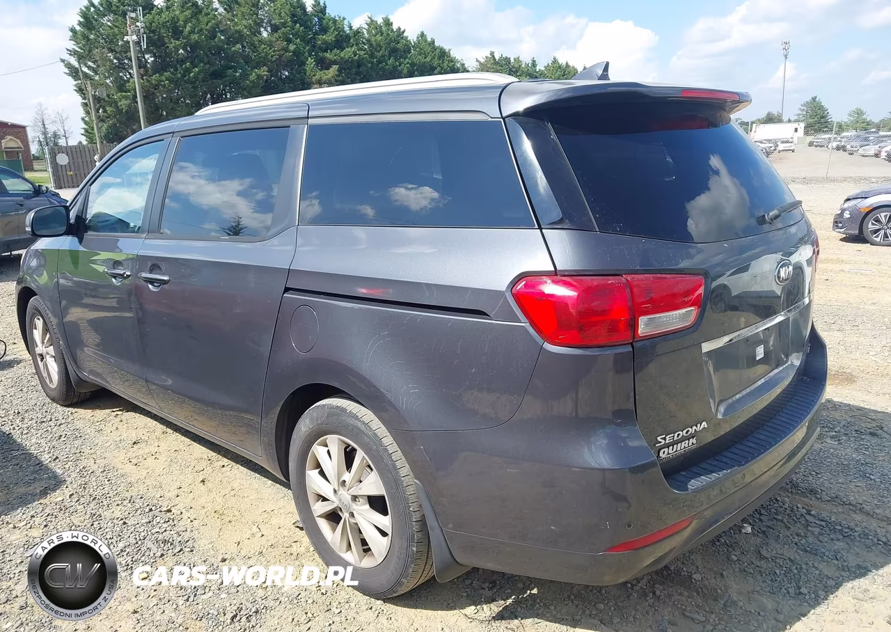 2015 Kia Sedona Lx VIN:KNDMB5C17F6019373 - 3