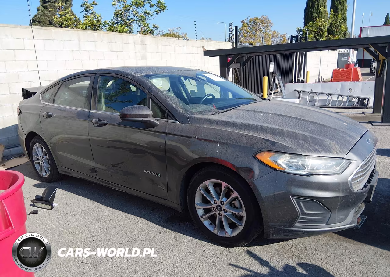 2019 Ford Fusion Hybrid Se VIN:3FA6P0LU5KR200093 - 13