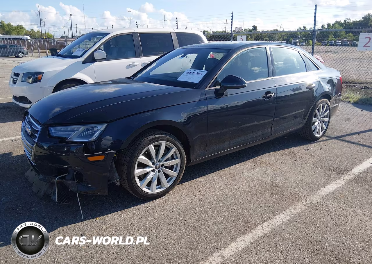 2017 Audi A4 Premium VIN:WAUANAF49HN017509 - 2