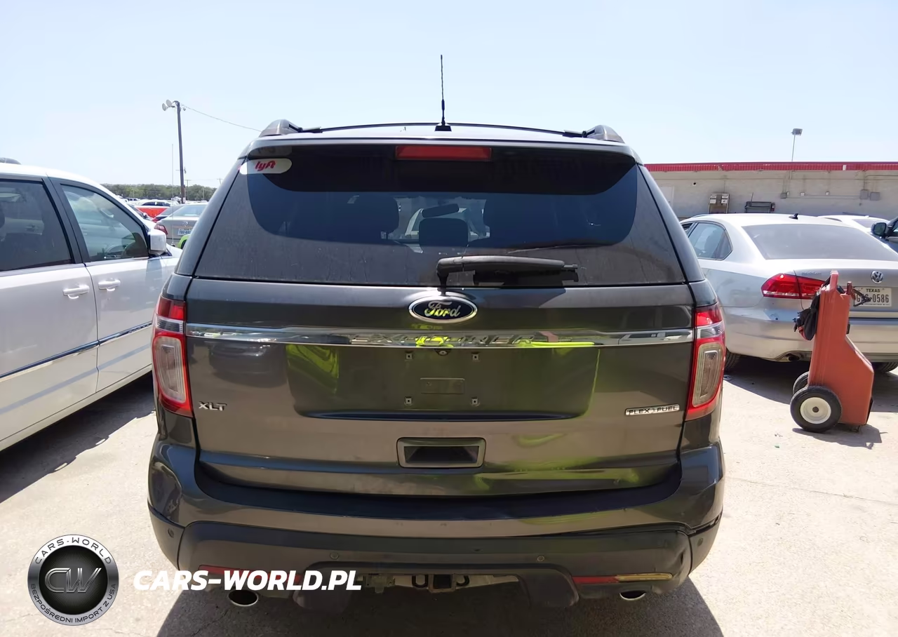 2015 Ford Explorer Xlt VIN:1FM5K7D80FGB22071 - 16