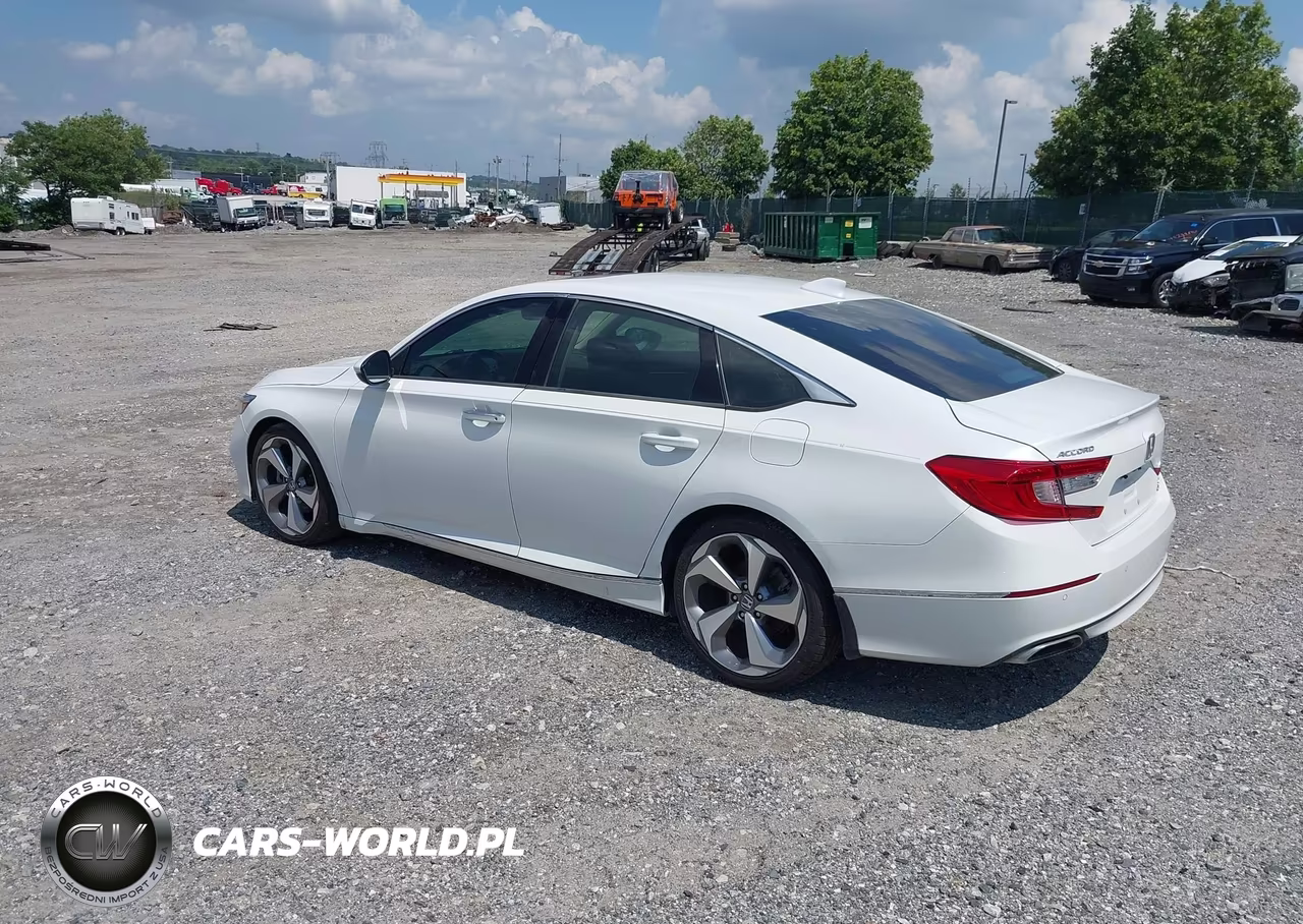 2020 Honda Accord Touring VIN:1HGCV2F95LA018073 - 3