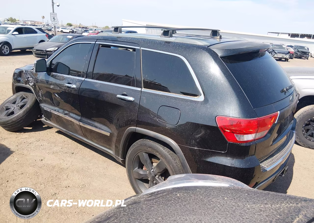 2013 Jeep Grand Cherokee Overland VIN:1C4RJFCT3DC524132 - 3