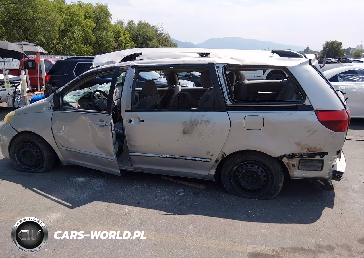 2004 Toyota Sienna Le VIN:5TDZA23C64S206769 - 14