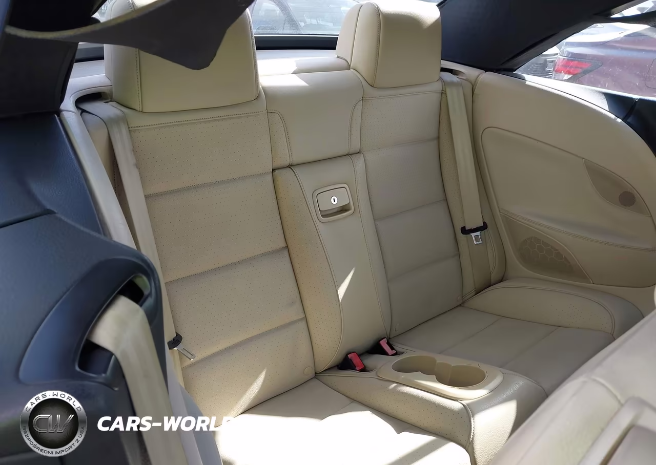 2015 Volkswagen Eos Komfort Edition VIN:WVWBW8AH5FV000467 - 8