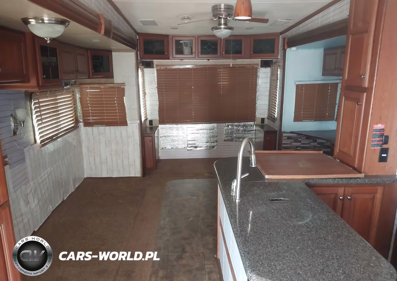 2013 Dutchmen Infinity 3640Rl 4 S VIN:47CFNFV23DX810128 - 8