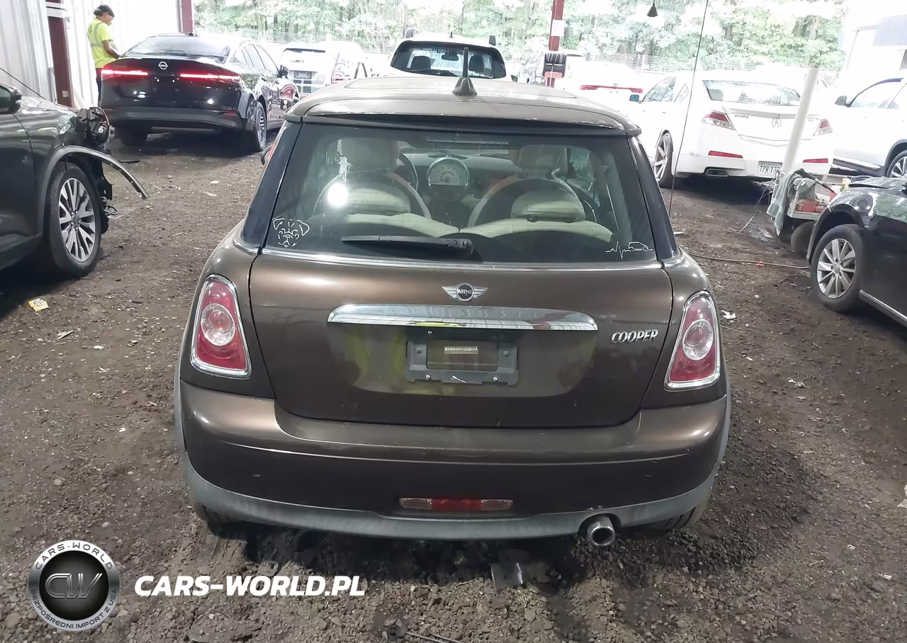 2011 Mini Cooper VIN:WMWSU3C51BTX96441 - 16