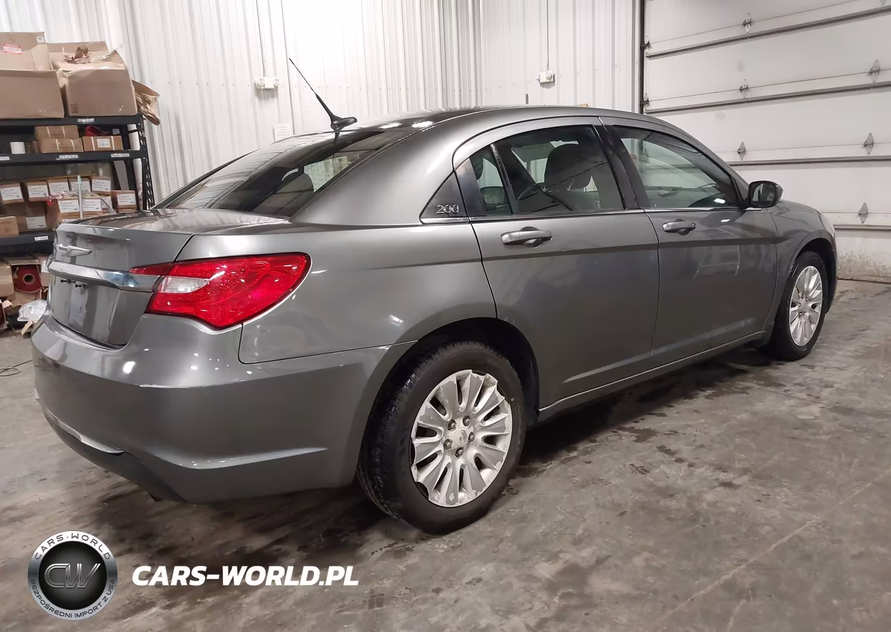 2012 Chrysler 200 Lx VIN:1C3CCBAB1CN112933 - 4