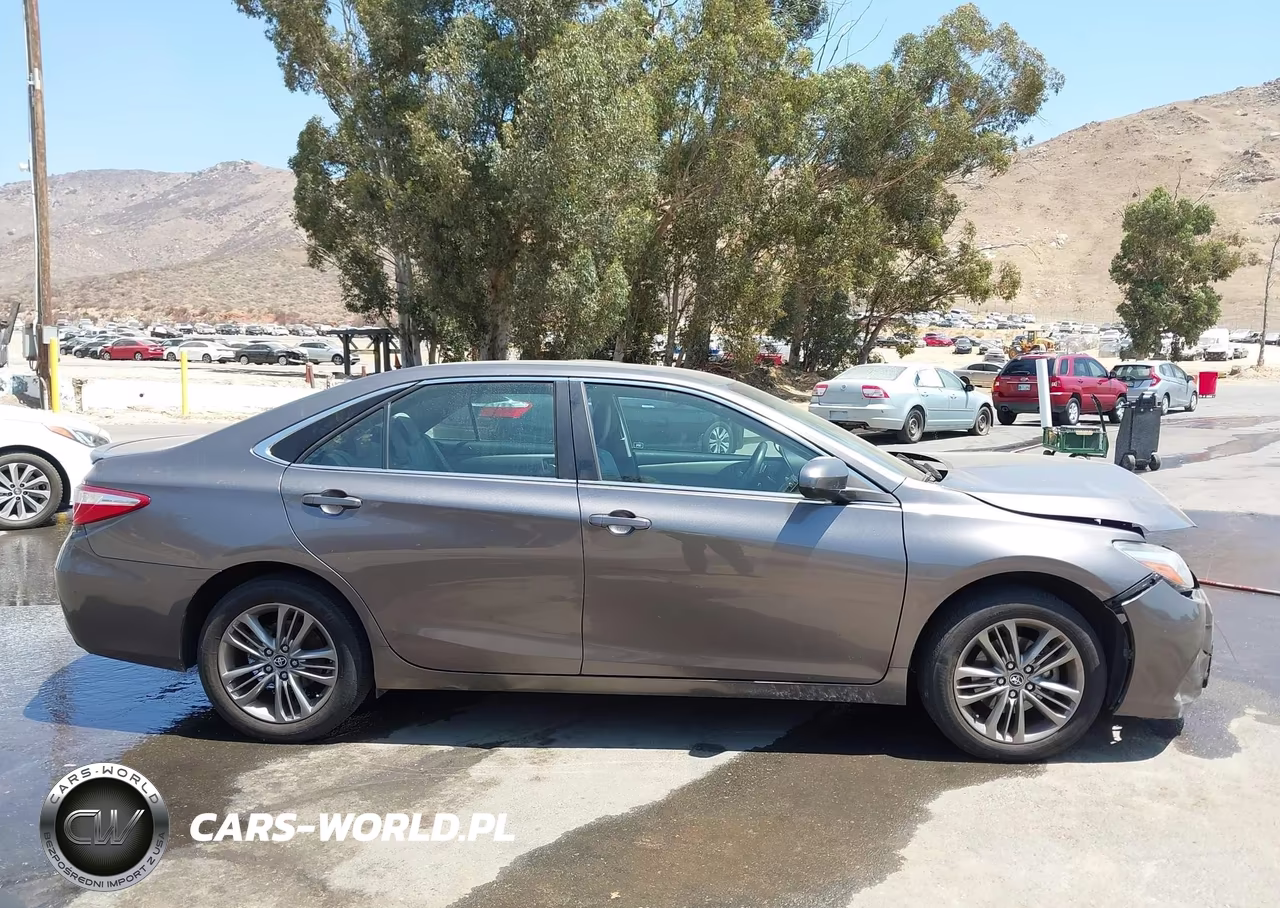 2017 Toyota Camry Se VIN:4T1BF1FK0HU761911 - 13