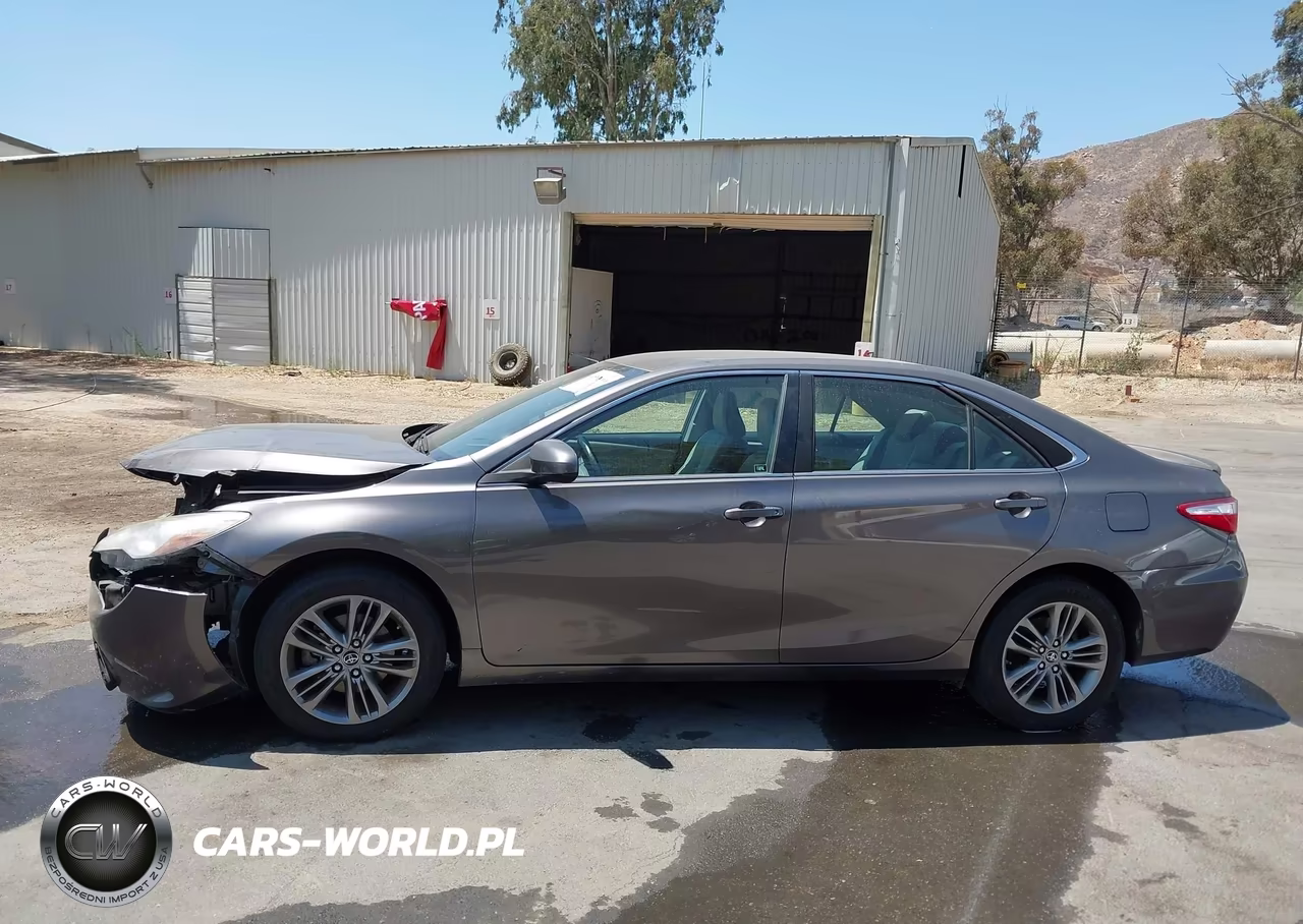 2017 Toyota Camry Se VIN:4T1BF1FK0HU761911 - 14