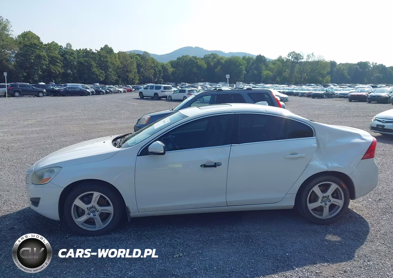 2012 Volvo S60 T5-T5 W-Moonroof VIN:YV1622FS1C2106050 - 15