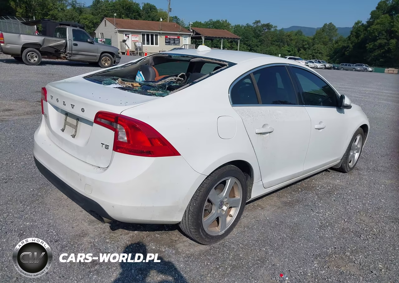 2012 Volvo S60 T5-T5 W-Moonroof VIN:YV1622FS1C2106050 - 4