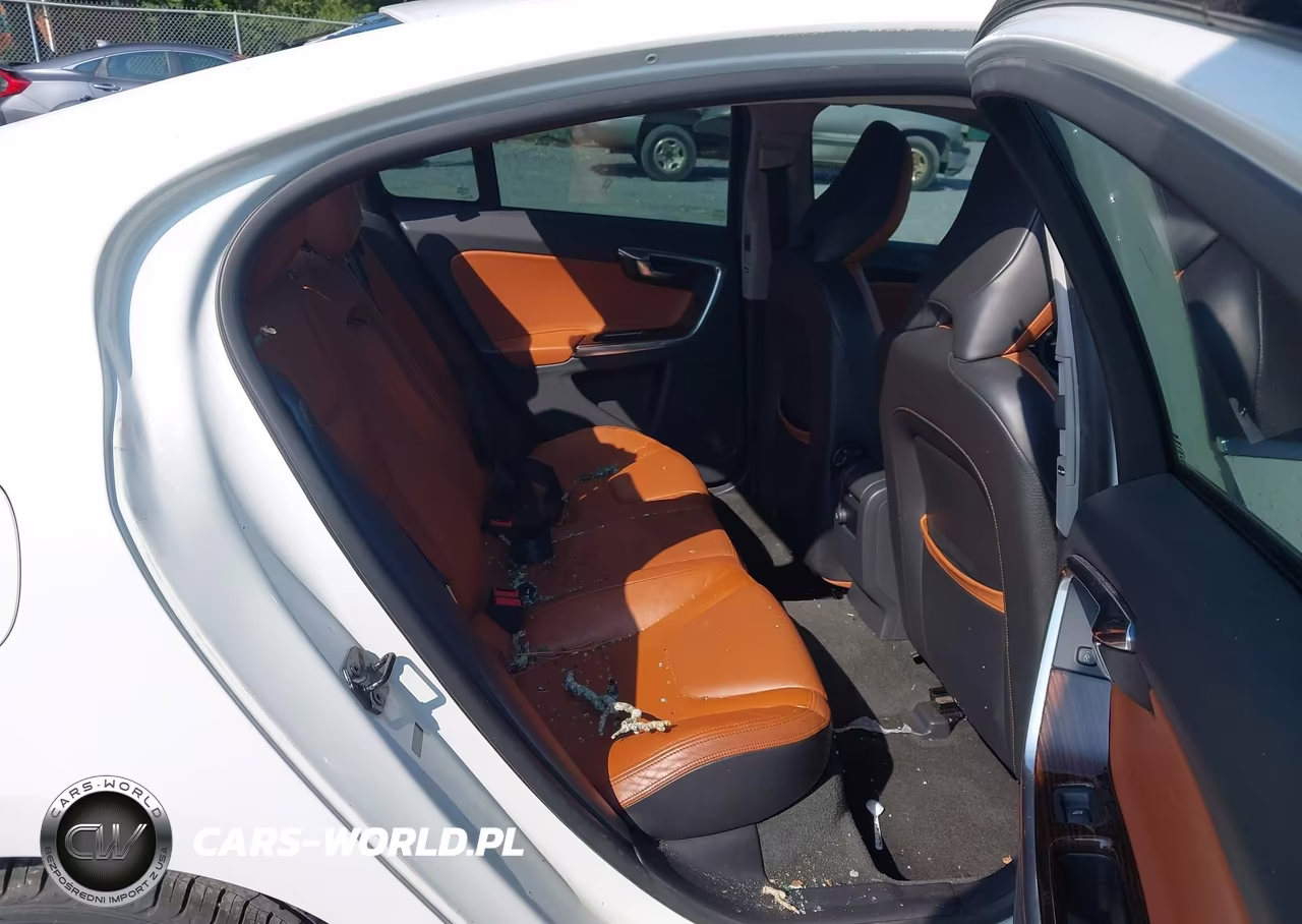 2012 Volvo S60 T5-T5 W-Moonroof VIN:YV1622FS1C2106050 - 8