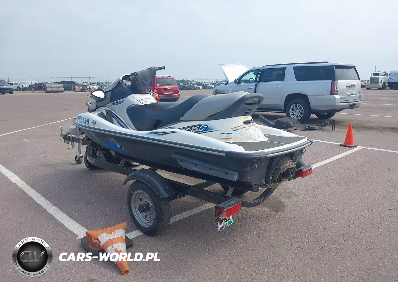 2013 Kawasaki Jet Ski Stx VIN:KAW10653K213 - 3