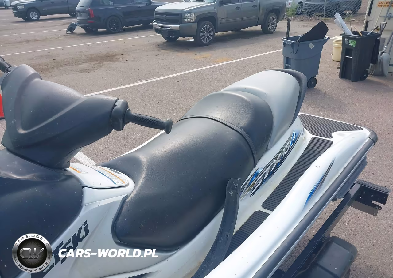 2013 Kawasaki Jet Ski Stx VIN:KAW10653K213 - 5