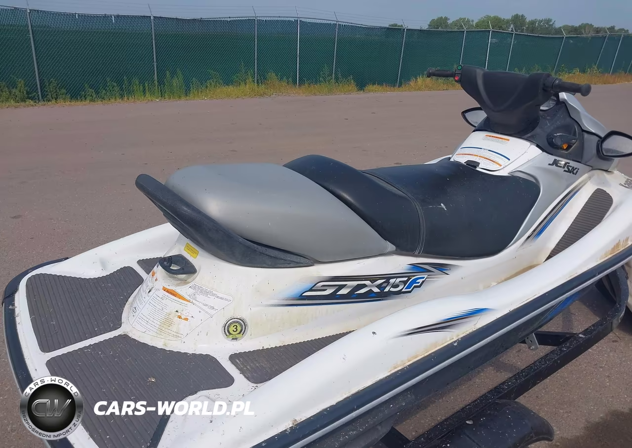 2013 Kawasaki Jet Ski Stx VIN:KAW10653K213 - 8