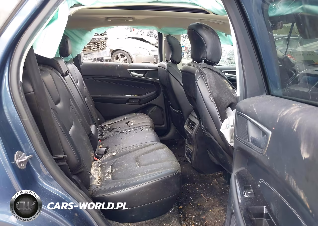 2018 Ford Edge Titanium VIN:2FMPK4K9XJBC05753 - 8