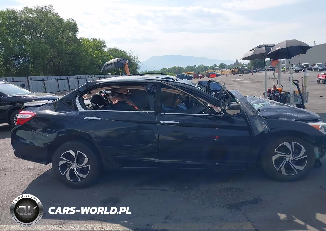 2017 Honda Accord Lx VIN:1HGCR2F38HA180643 - 13