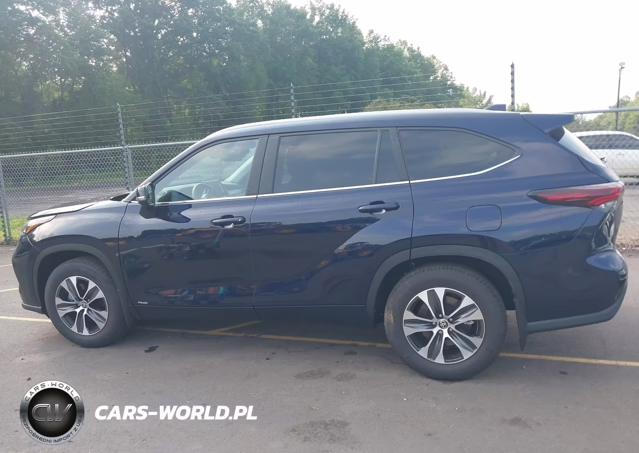2026 Toyota Highlander Hybrid Xle VIN:5TDKBRCH5TS706620 - 14