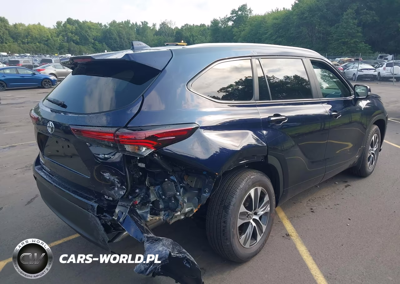2026 Toyota Highlander Hybrid Xle VIN:5TDKBRCH5TS706620 - 4