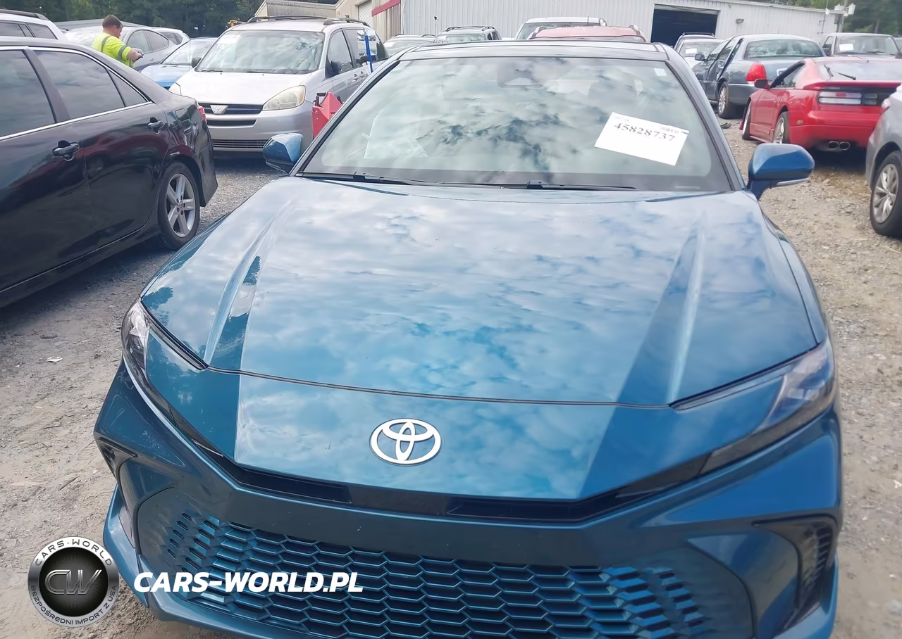 2025 Toyota Camry Xse VIN:4T1DAACK2SU137367 - 12