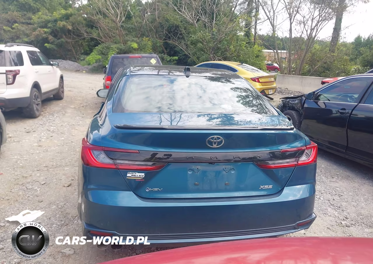 2025 Toyota Camry Xse VIN:4T1DAACK2SU137367 - 16