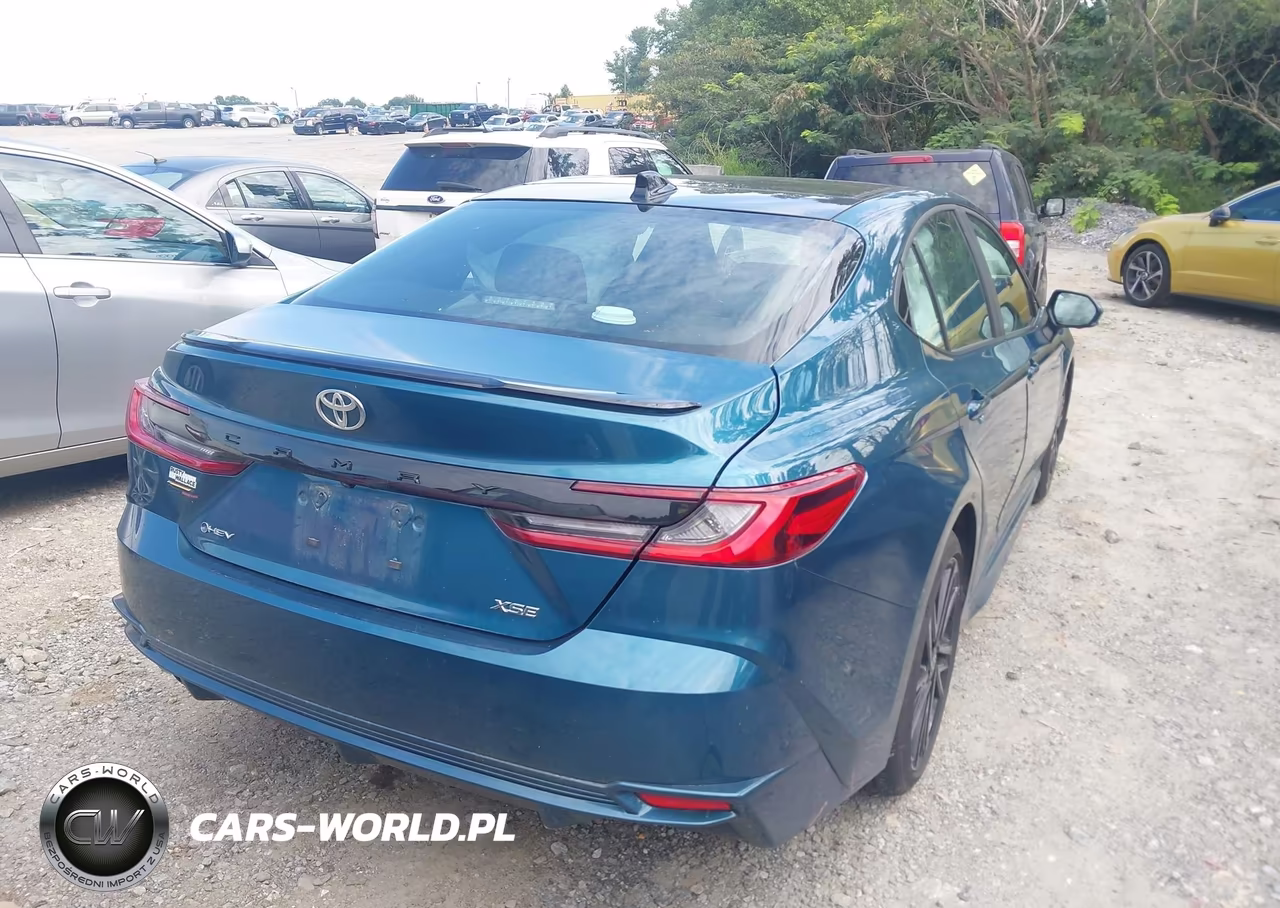 2025 Toyota Camry Xse VIN:4T1DAACK2SU137367 - 4