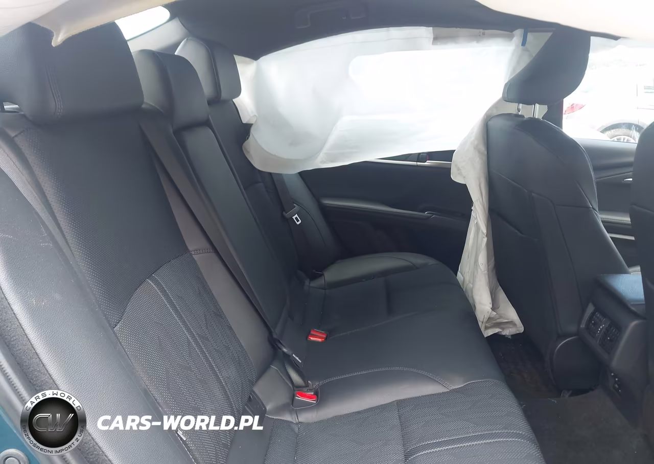2025 Toyota Camry Xse VIN:4T1DAACK2SU137367 - 8