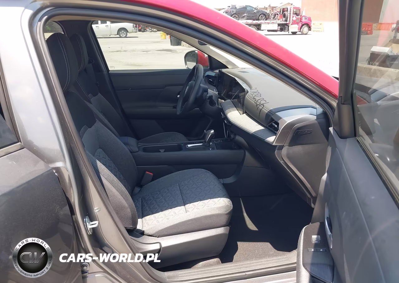 2026 Nissan Kicks Sv VIN:3N8AP6CE6TL386512 - 5