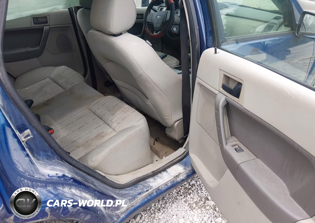 2009 Ford Focus Se VIN:1FAHP35N29W260355 - 8