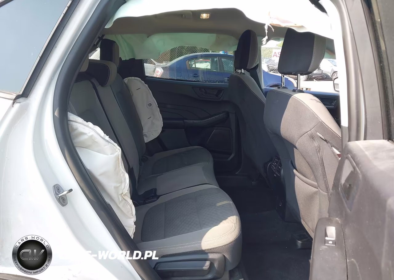 2022 Ford Escape Se Hybrid VIN:1FMCU9BZXNUA39420 - 8