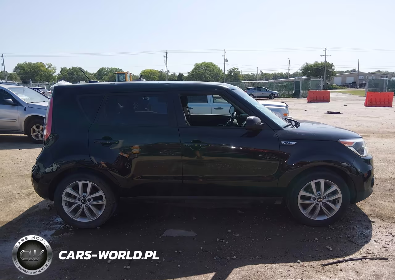 2019 Kia Soul + VIN:KNDJP3A5XK7630386 - 13