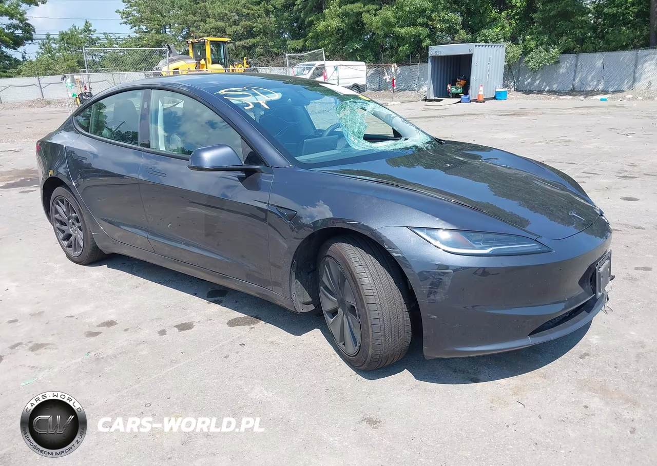 2025 Tesla Model 3 Long Range Rear-Wheel Drive-Standard Rear-Wheel Drive – zdjęcie 1 z 19