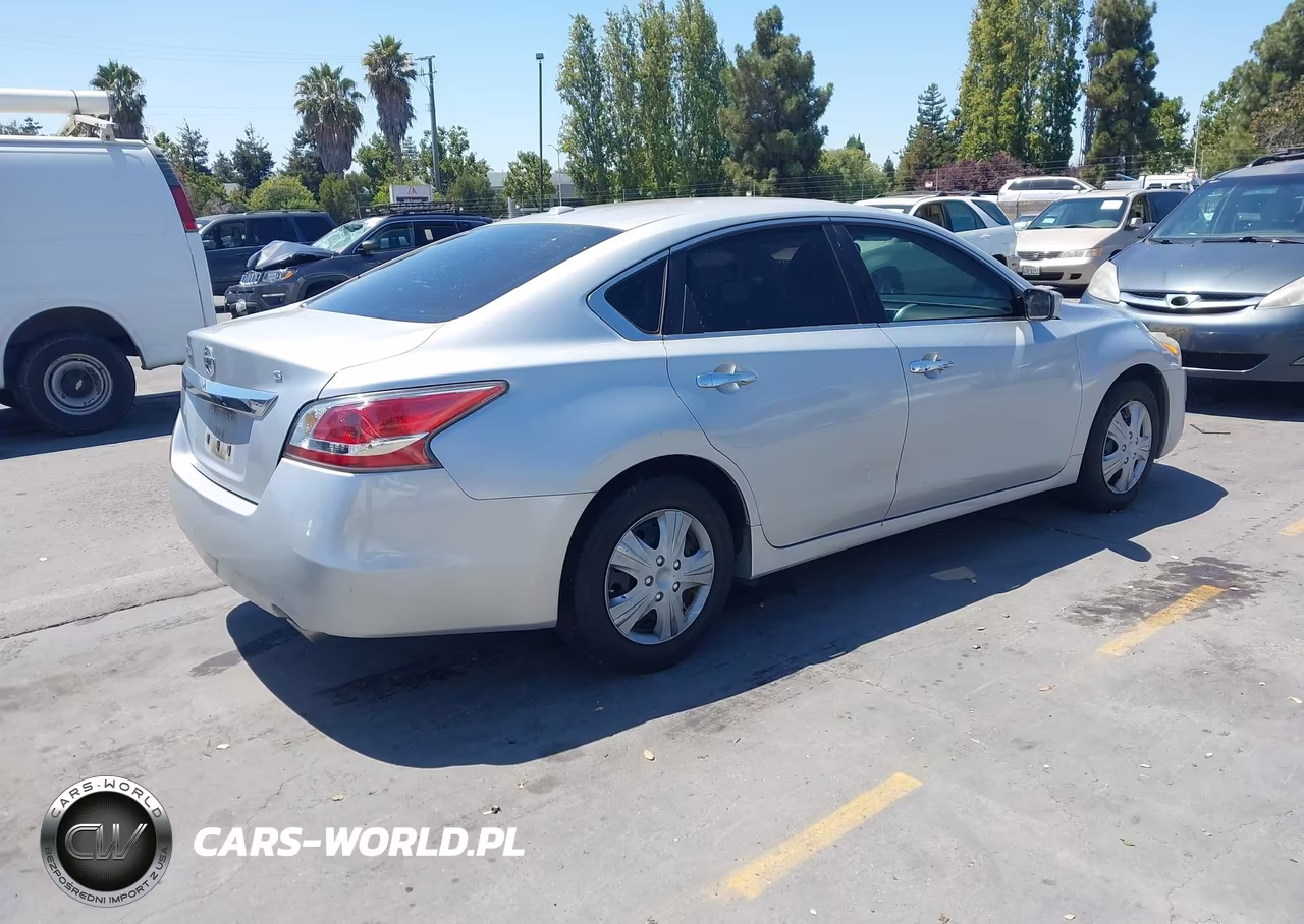 2015 Nissan Altima 2.5-2.5 S-2.5 Sl-2.5 Sv VIN:1N4AL3AP3FN890391 - 4