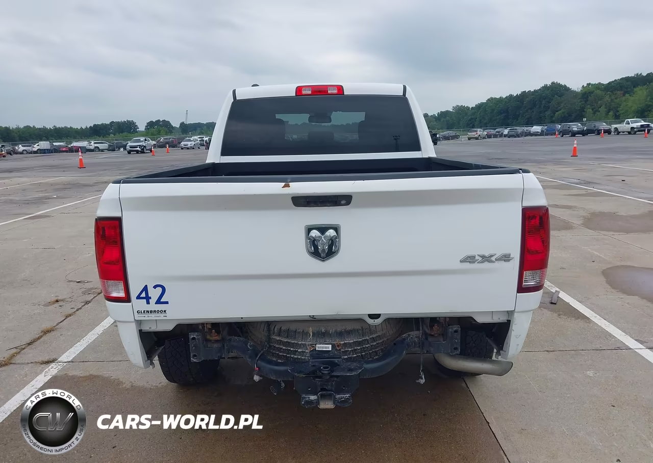 2016 Ram 1500 Tradesman VIN:1C6RR7FT6GS366378 - 17
