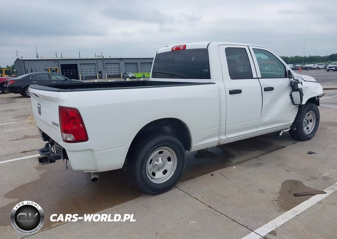 2016 Ram 1500 Tradesman VIN:1C6RR7FT6GS366378 - 4