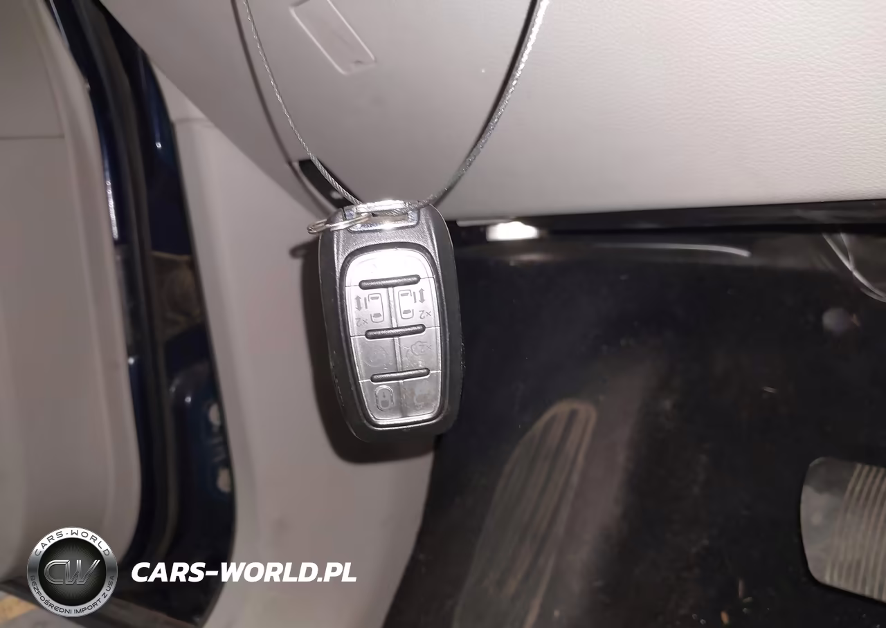 2019 Chrysler Pacifica Limited VIN:2C4RC1GG1KR569780 - 11