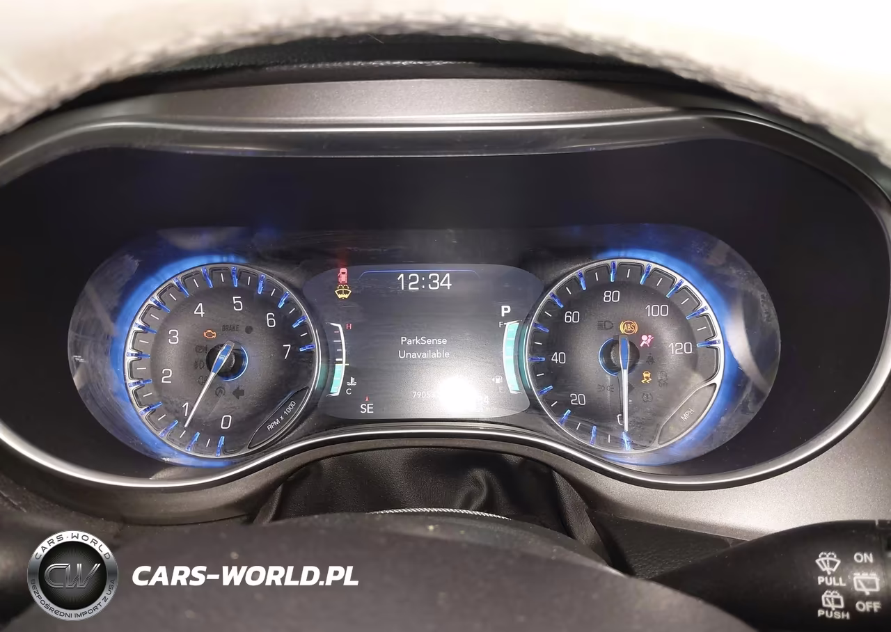 2019 Chrysler Pacifica Limited VIN:2C4RC1GG1KR569780 - 7