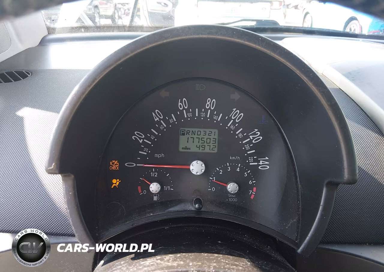 2000 Volkswagen New Beetle Gls VIN:3VWCA21C4YM484954 - 7