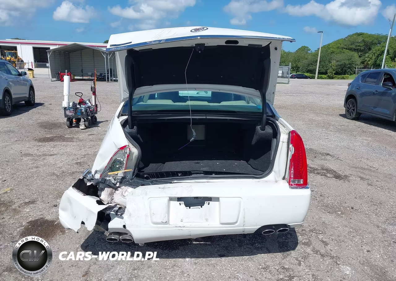 2009 Cadillac Dts 1Sa VIN:1G6KD57Y89U113323 - 15