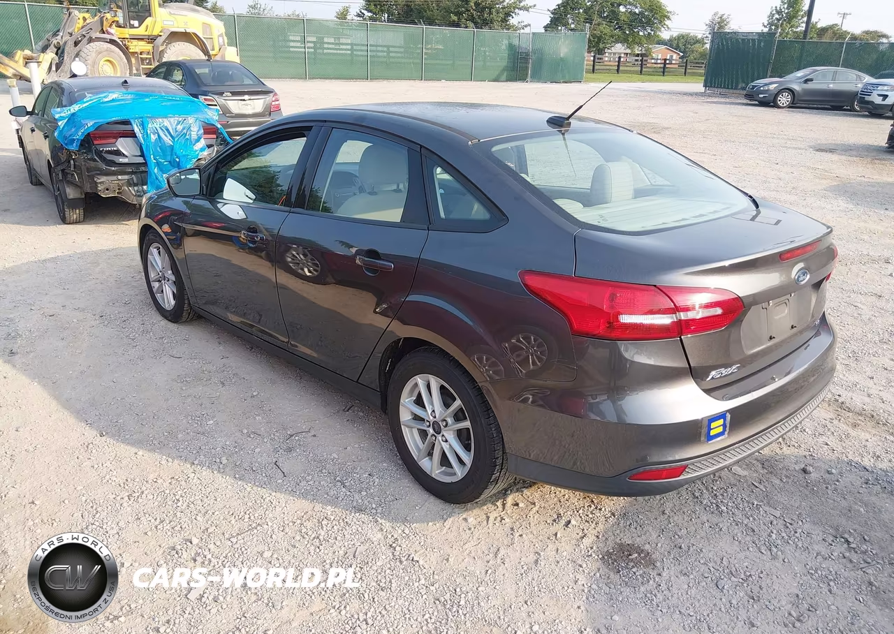 2015 Ford Focus Se VIN:1FADP3F25FL290076 - 12