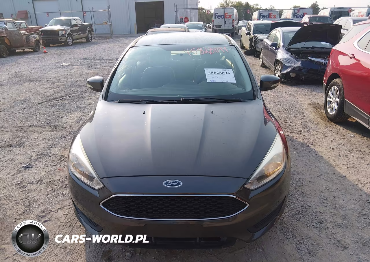 2015 Ford Focus Se VIN:1FADP3F25FL290076 - 6