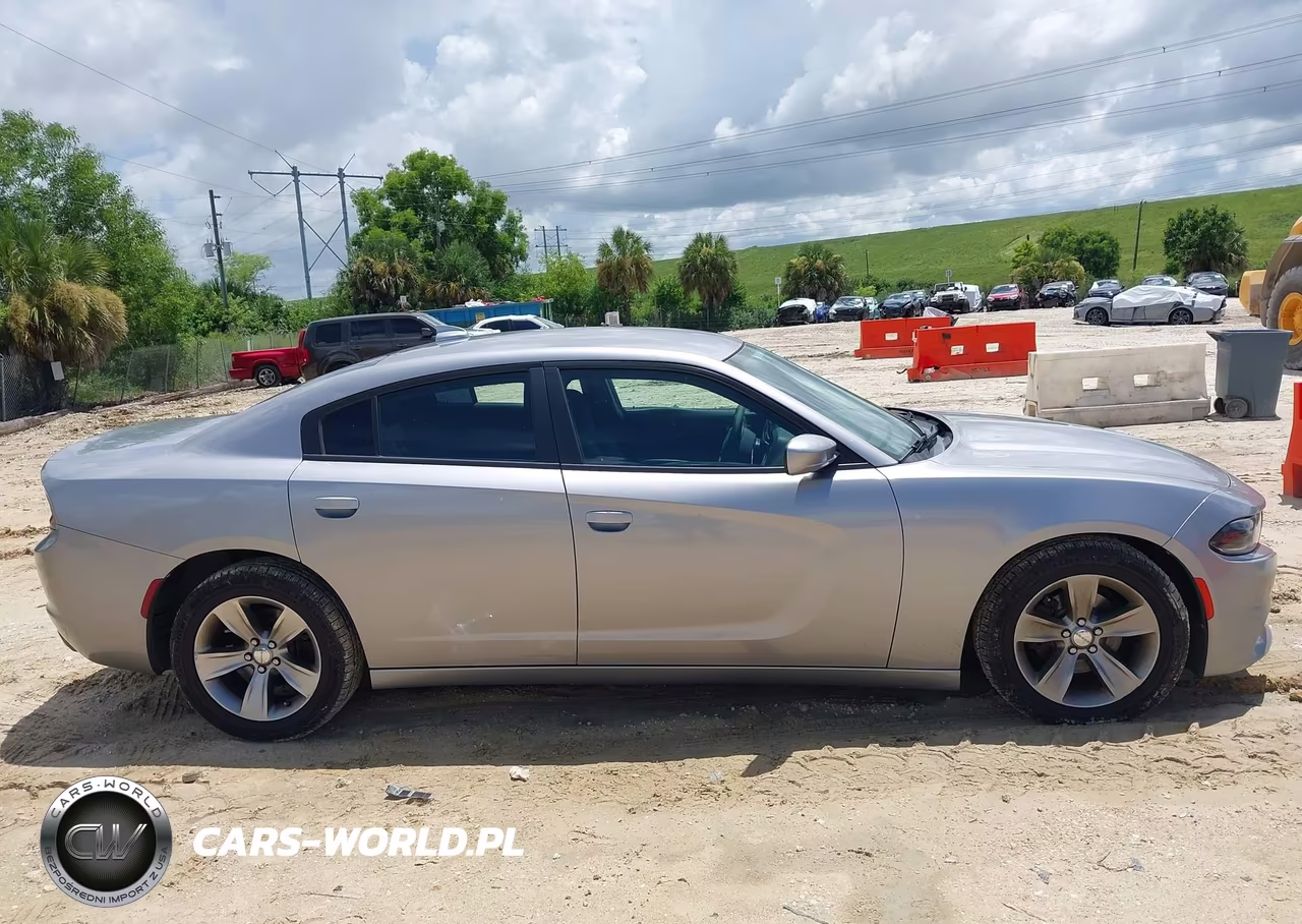 2017 Dodge Charger Sxt Rwd VIN:2C3CDXHG8HH569315 - 14
