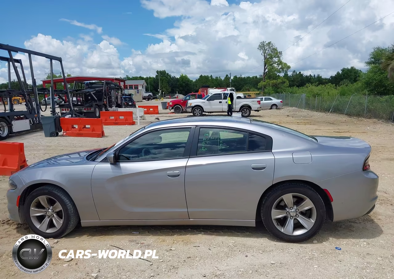2017 Dodge Charger Sxt Rwd VIN:2C3CDXHG8HH569315 - 15